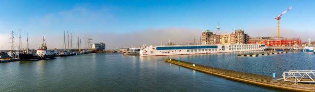 Lelystad-Harbour-Netherlands-Panorama-1.jpg